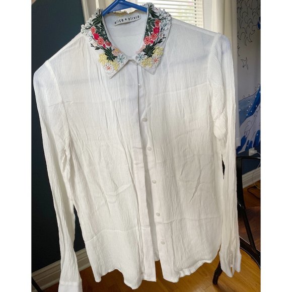 Alice + Olivia White Blouse with Floral Embroidery - Picture 6 of 8